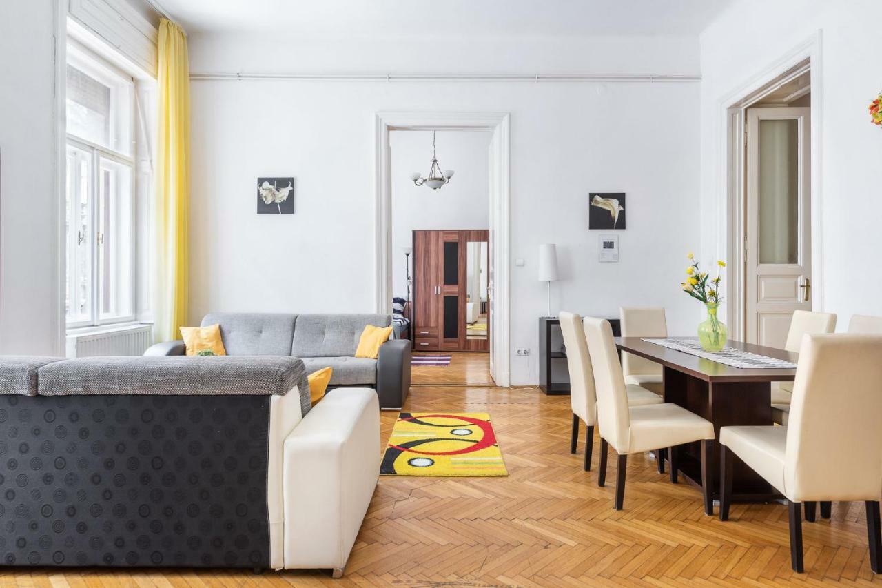 Izabella Home 2 Budapest Eksteriør bilde