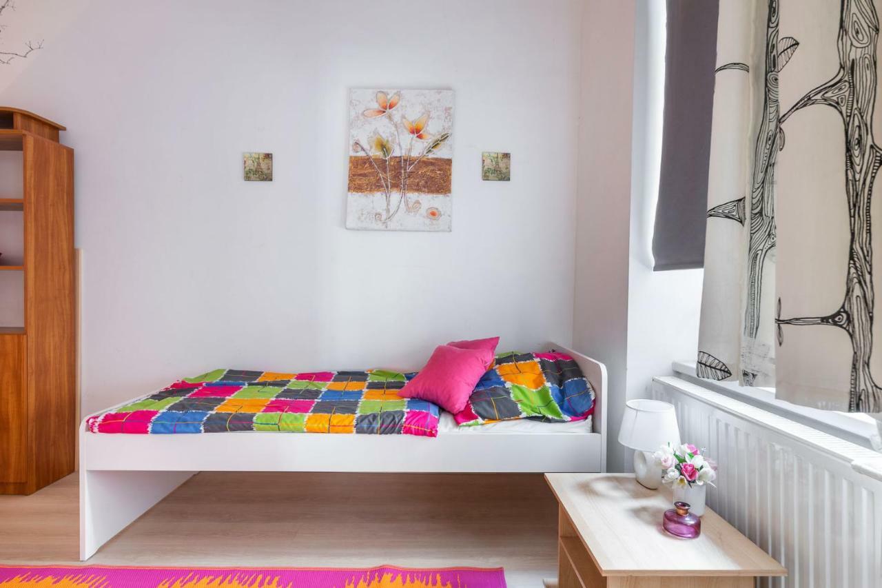 Izabella Home 2 Budapest Eksteriør bilde