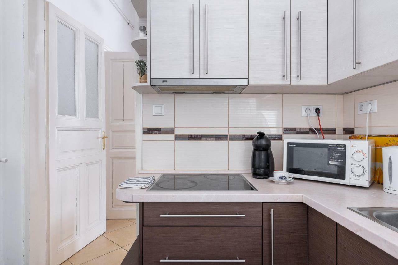 Izabella Home 2 Budapest Eksteriør bilde